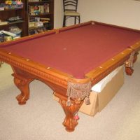 American Heritage Billiards Table 8ft With Lamp