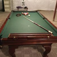 Olhausen 8' pool table