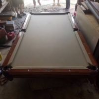 American Heritage Pool Table- Excellent Condition