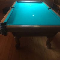 beautiful 8ft Olhausen Pool Table