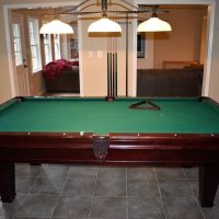 Gorgeous, Like New 8' Imperial International Pool Table.