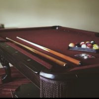 4x8 Northern red Oak Pool Table