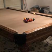 Selling a beautiful custom Goldenwest Cavanaugh Billiard   Table
