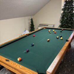 8ft Brunswick Slate Pool Table - New Felt & Delivery Included - Mint Condition - Greensboro, NC